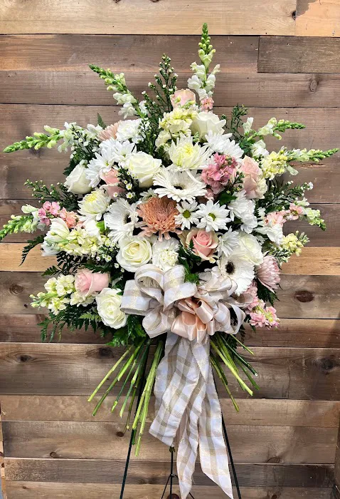 Crane's Creations Florist Puyallup 7