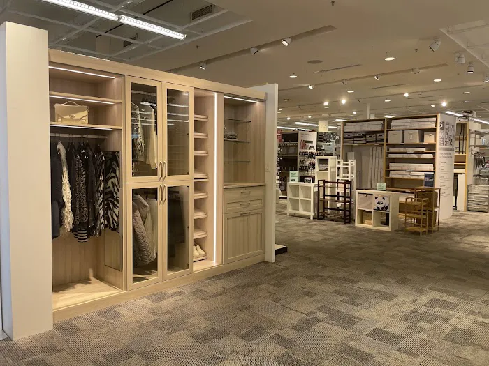 The Container Store 7