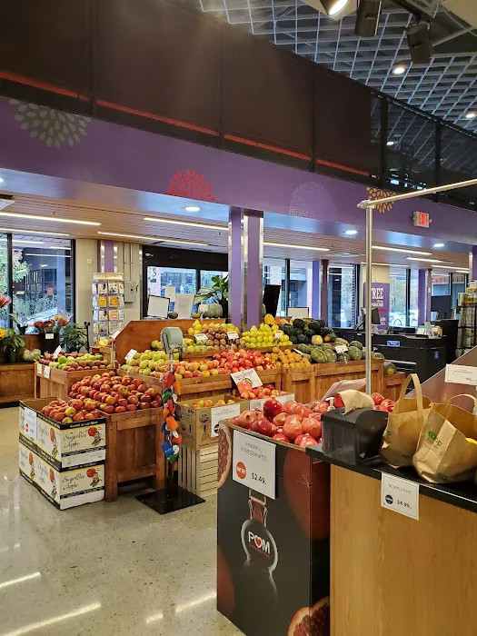 Weaver Street Market 8