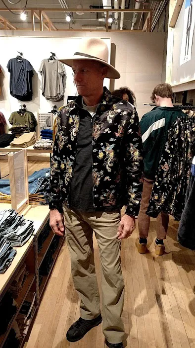 Urban Outfitters 7