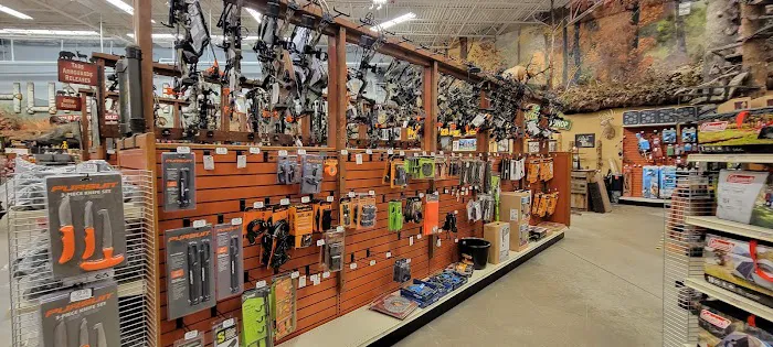 Bass Pro Shops 7