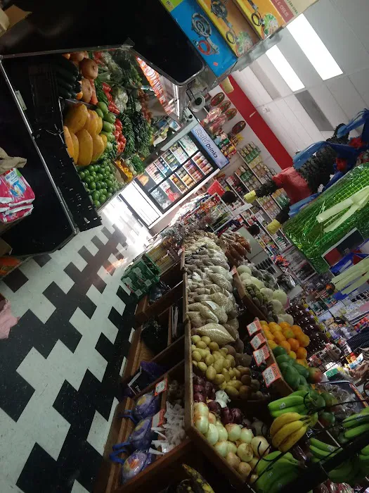 La Tapatia Market #2 7