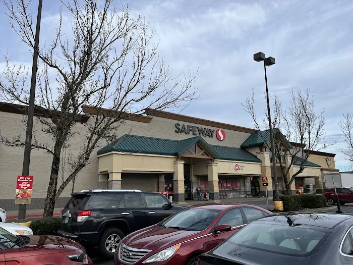 Safeway 0