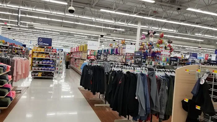 Walmart Supercenter 1
