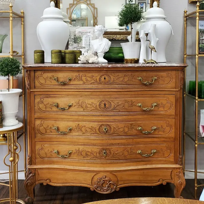 Self Indulgence Antiques & Interiors 9