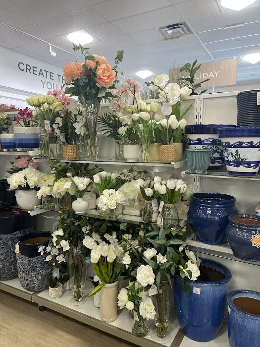 HomeGoods 4
