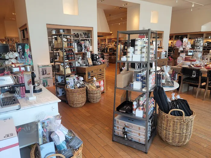 Williams-Sonoma 0