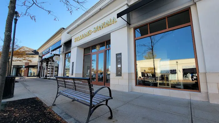 Williams-Sonoma 3