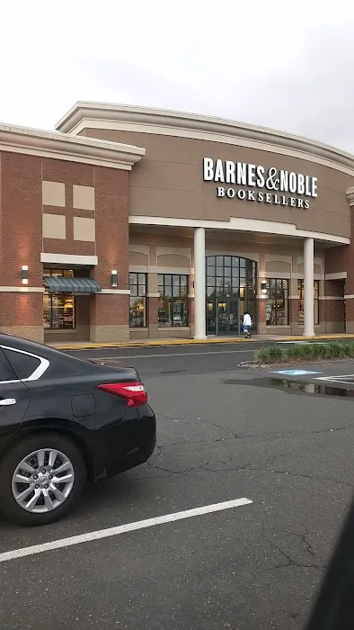 Barnes & Noble 9