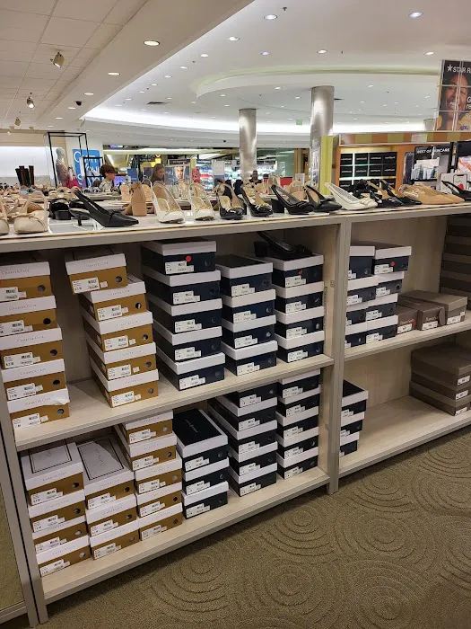 Macy's 0