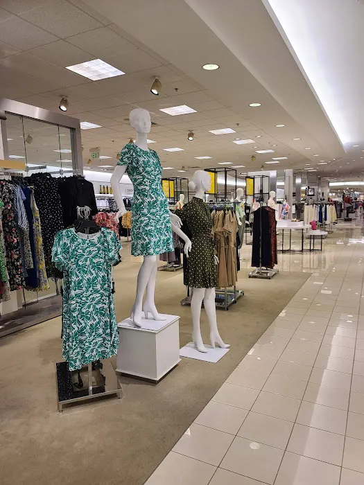 Macy's 9