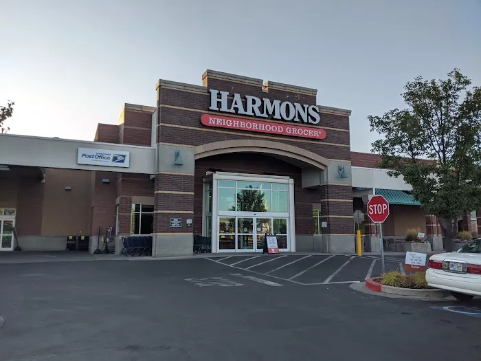 Harmons Grocery - South Jordan 4