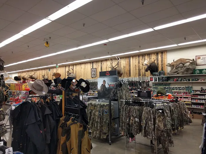 C-A-L Ranch Stores 3
