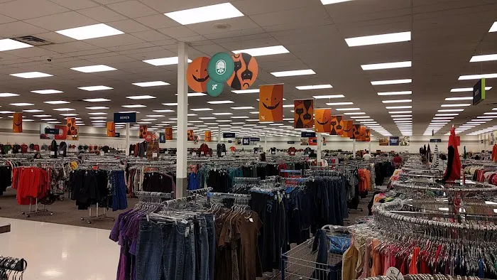 Deseret Industries Thrift Store & Donation Center 7