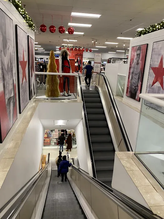 Macy's 9