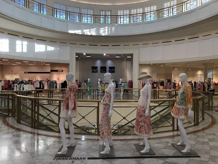 Saks Fifth Avenue 1