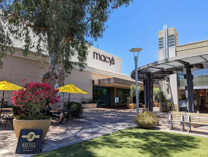 Macy's 3