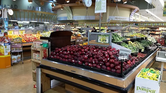 Marsh's Sun Fresh Market 4