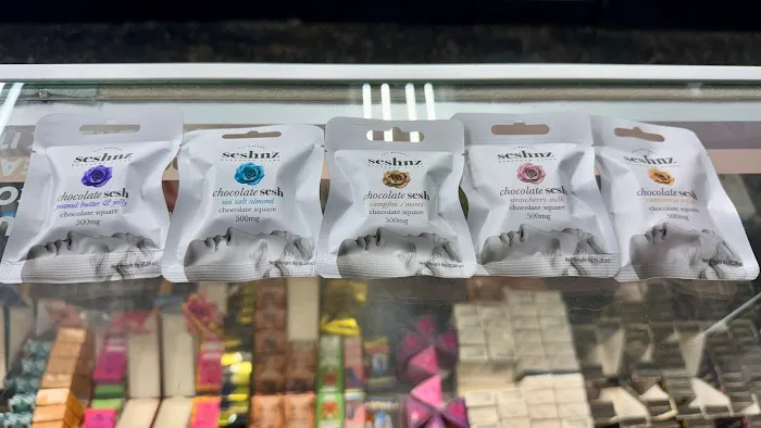 Exotic KC | Vape & Smoke Shop KC | THC & Kratom Store 8