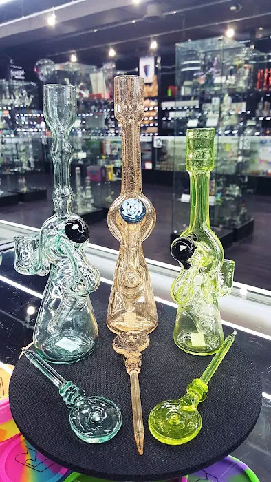 It's A Dream Smoke Shop 4