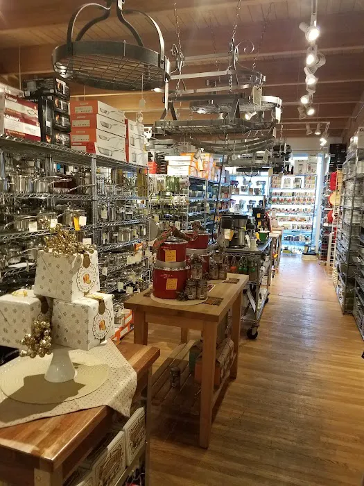 Kitchen Kaboodle NE Store 9