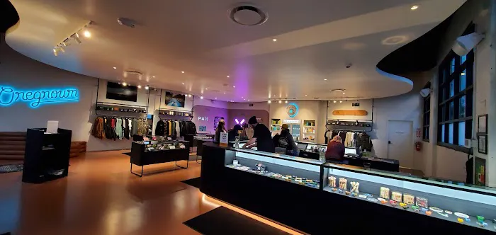 Oregrown Portland Cannabis Dispensary 0