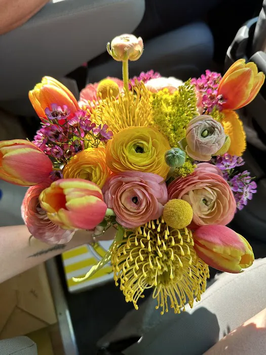 Broadway Floral Home & Garden 5