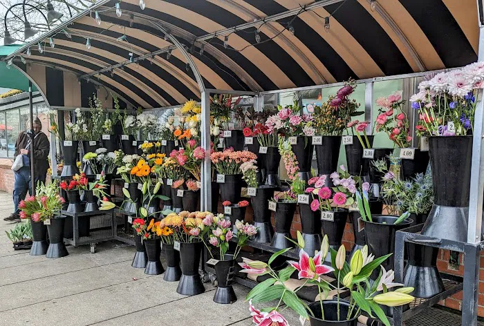 Broadway Floral Home & Garden 0