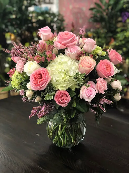 Capitol Hill Florist, Gifts & Flower Delivery 5