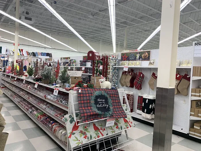 JOANN Fabric and Crafts 4