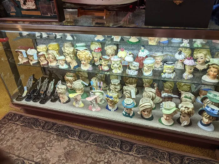 South Tacoma Antique Mall 8