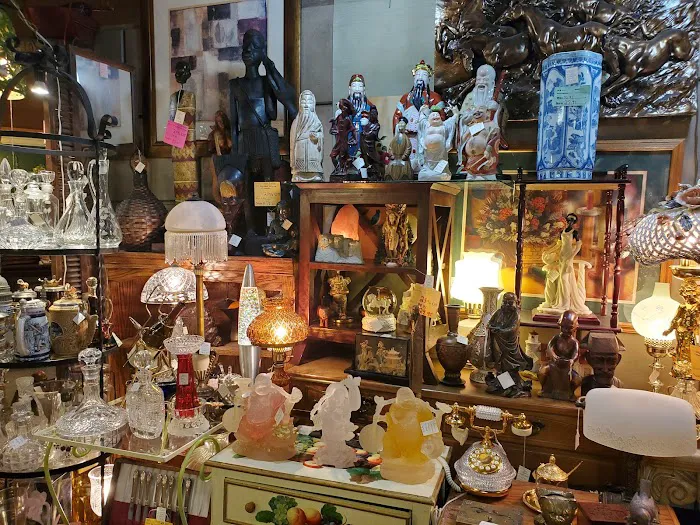 South Tacoma Antique Mall 6