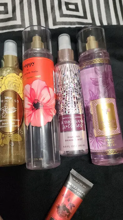 Bath & Body Works 1