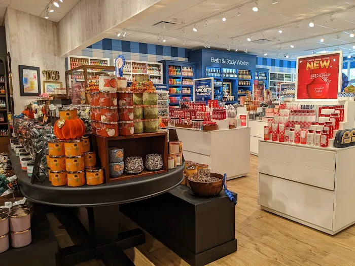 Bath & Body Works 3