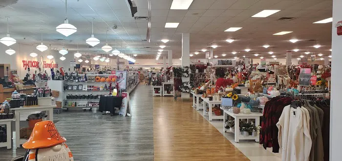 T.J. Maxx & HomeGoods 2