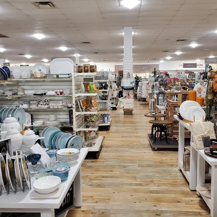 T.J. Maxx & HomeGoods 8