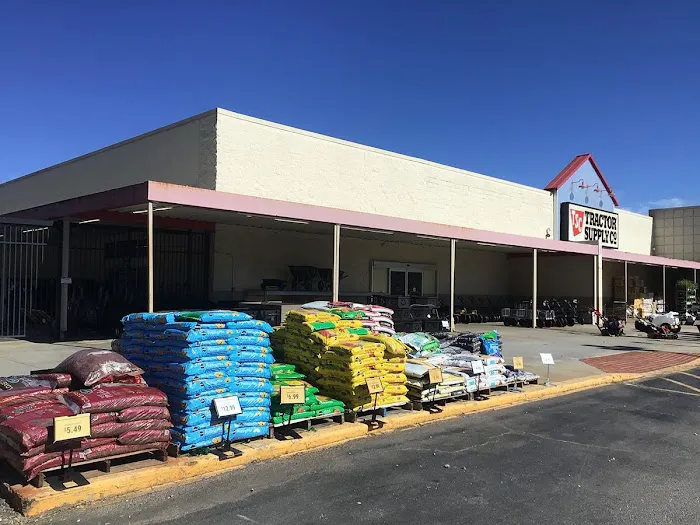 Tractor Supply Co. 4