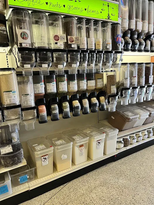 Daily Groceries Co-Op 8