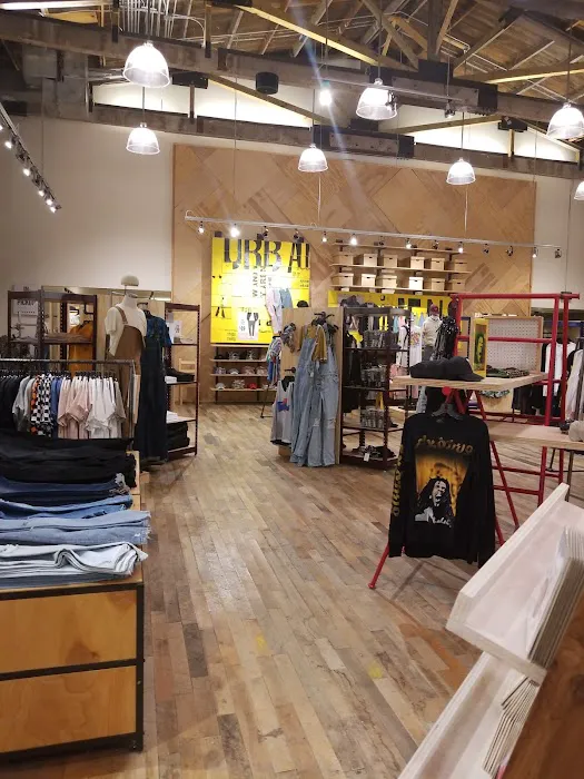 Urban Outfitters 5
