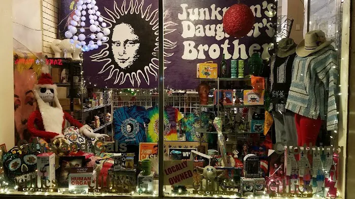 Junkman's Daughter's Brother 4