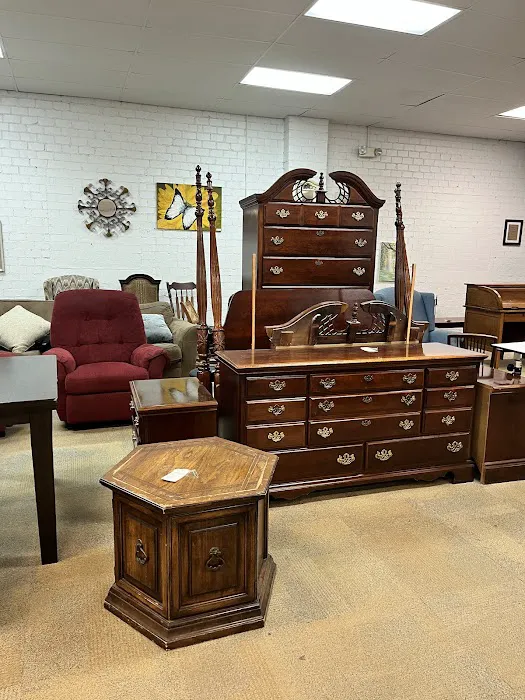 Faith In Serving Humanity F.I.S.H. Thrift Store 0