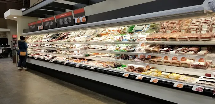 Lunds & Byerlys Woodbury 5
