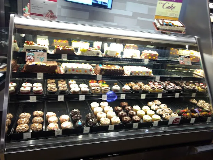 Lunds & Byerlys Woodbury 8