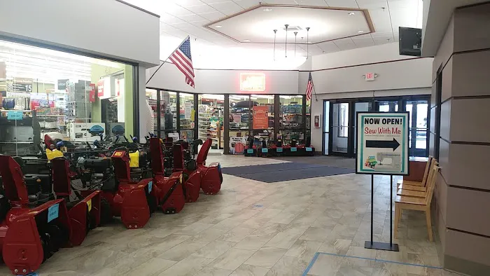 Frattallone's Hardware & Garden 2