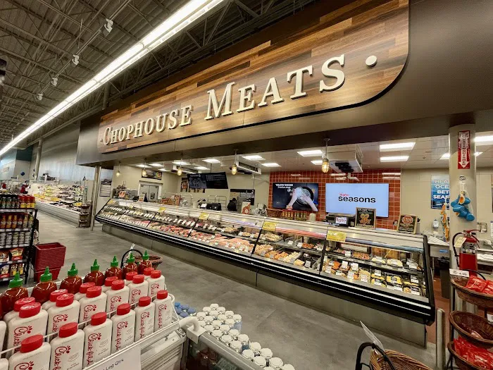 Hy-Vee Grocery Store 0