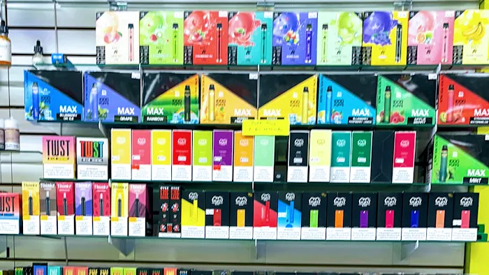 Smokes Vapor 8