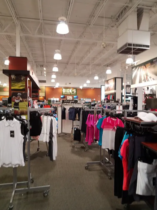 DICK'S Sporting Goods 4