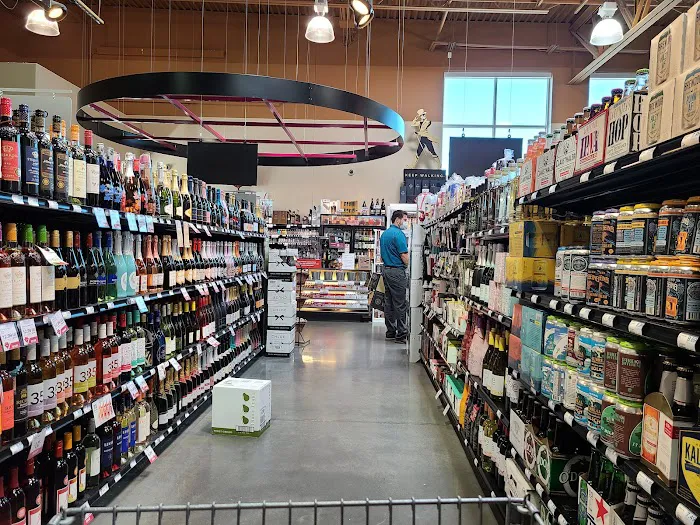 Hy-Vee Grocery Store 3