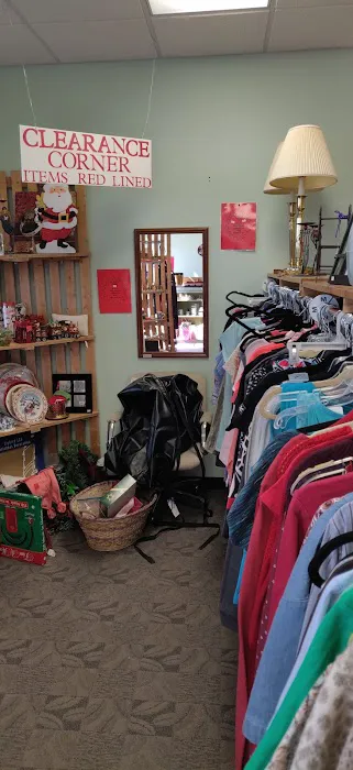Hand Me Up Store 7
