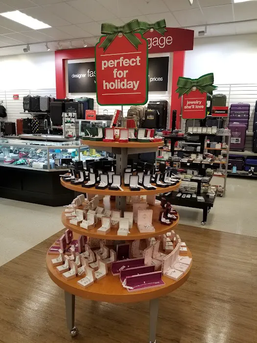 T.J. Maxx & HomeGoods 1